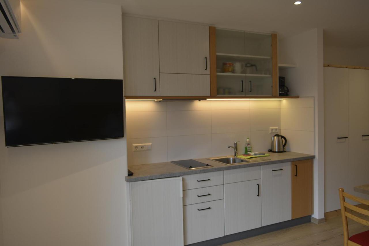 Haus Talblick "Wallbug" Ferienwohnung 1 ナトゥルノ エクステリア 写真