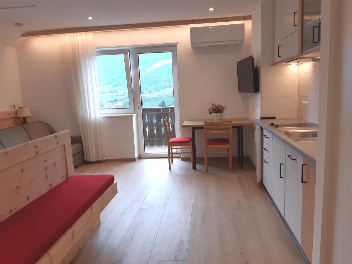 Haus Talblick "Wallbug" Ferienwohnung 1 ナトゥルノ エクステリア 写真